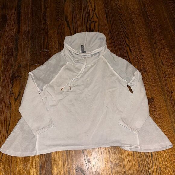 Sweaty Betty pullover sweater - Picture 1 of 4